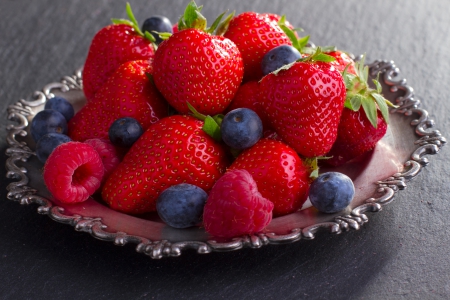 ♥Fresh Berries♥ - berries, fresh, strawberry, raspberry, blueberry