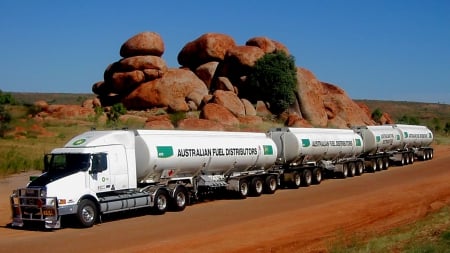 Trucking - road train, Trucking, tanker, rig