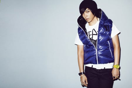 top from big bang - singer, people, asia