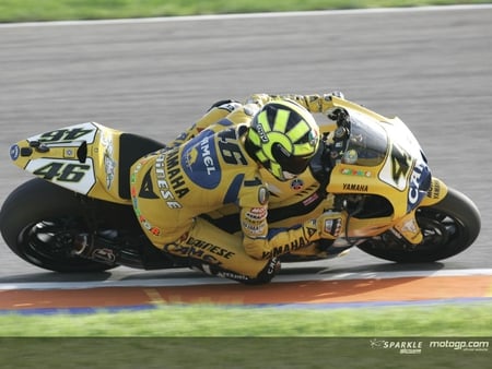 Rossi-06-6 - sports, rossi, motogp, auto racing, yamaha