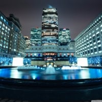 canary wharf at night