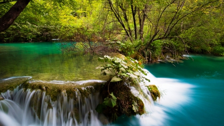 Waterfall In The Park - turquoise, trees, croatia, river, beautiful, emerald, waterfall, foliage