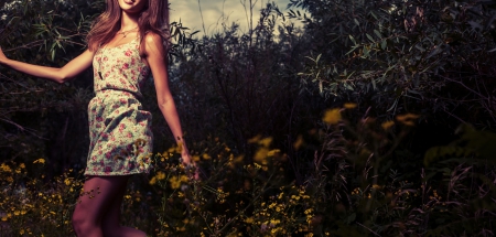 Learn about themselves - girl, walk, meadow, among the flowers, know yourself