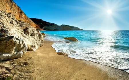 PARADISE BEACH - ocean, beach, sky, paradise, perfect, waves, nature, clouds, wild, beautiful, mountais, splendor, sunrays, sea, sand