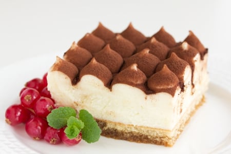 â™¥Sweet Dessertâ™¥ - cake, cream, dessert, chocolate, berries