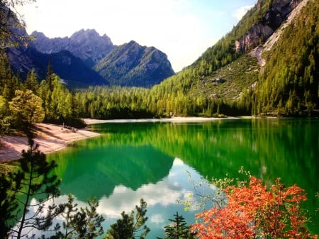 Emerald lake - trees, hills, summer, beautiful, tranquil, lovely, reflection, mountain, calmness, nature, view, green, serenity, lake, emerald, rocks