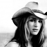 Keria Knightley on the Montana ranch