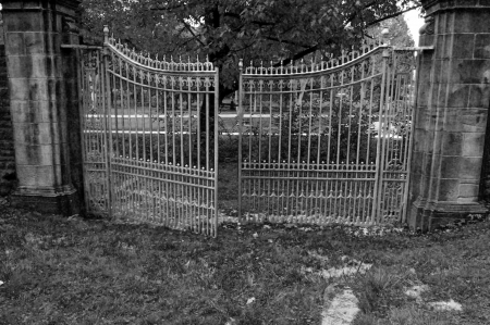 Medieval Gates - spooky, Medieval lair, Medieval Gates, Medieval times, creepy, medieval, scary