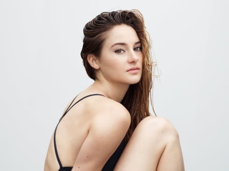 Shailene Woodley - shailene, shailene woodley, actress, woodley, model