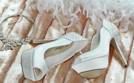 White wedding shoe - wedding, white, shoe, heels