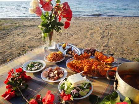 Bon appetite - meal, beach, picnic, food, flowers, sand, sea, vase