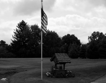 Black & White Patriot - black and white, american flag, old glory, patriotism