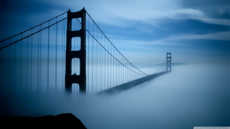 SF Goldengate Bridge in Fog - bridges, fog, new, wallpaper