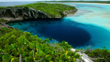 Blue Hole Bay - island, ocean, bahamas, bay