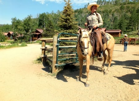 Cowgirl On A Ranch - girls, famous, women, style, fun, models, trees, westerns, female, fashion, cowgirls, fences, hats, outdoors, horses