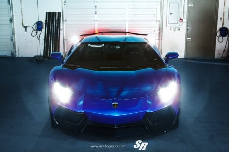 LAMBORGHINI IP 700 - prime portal, wallpapers up, sema show, socal customs