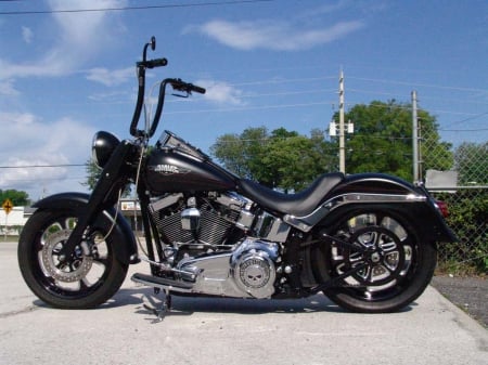 2009 Harley-Davidson Fatboy - bike, motorcycle, chopper, harley