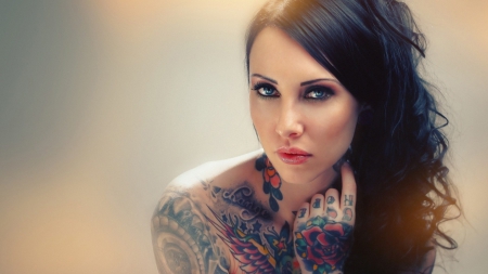 beautifully tattooed lady - tattoo, lady, sexy, beautiful, babe