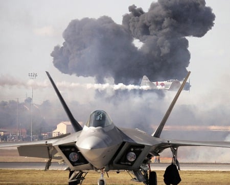 F-22 Raptor  - fast, jet, recon, wing, fighter, military