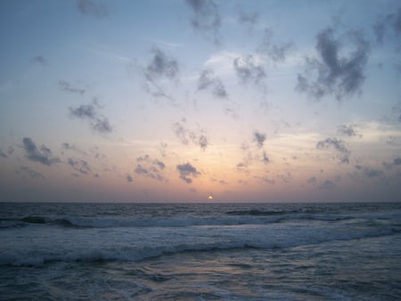 SriLankan Sunset - surf, tropical, beach, evening, sundrt, waves, sri lanka