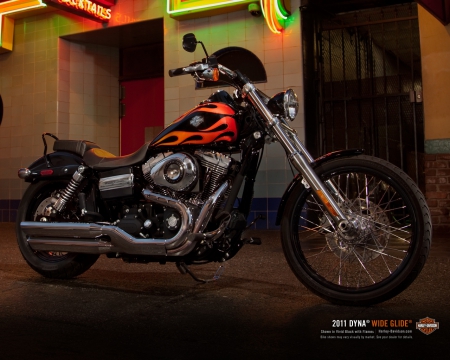 Harley With Flames - flames, bike, motorcycle, harley davidson