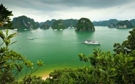 Amazing Place - ships, lake, water, mountains