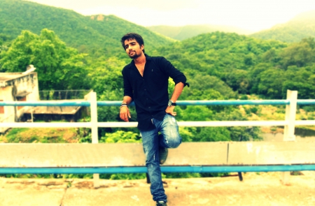 HiRen Potter - style, india, hot, jeans, shirt, dashing, black, model, pose