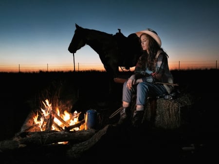 Cowgirl On The Range - girls, famous, women, style, fun, westerns, female, campfire, cowgirls, boots, hats, horses, rifles, guns