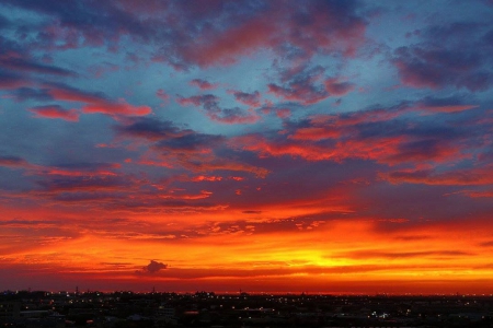 sunshine - clouds, water, through, red