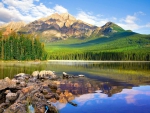 Pyramid Lake, Alberta