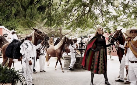 Karlie Kloss - woman, vogue, girl, people, fashion, mexic, karlie kloss, model, white, horse, red