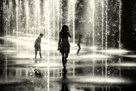 * - fountain, girl, children, city, drops