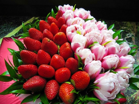 Flowers and strawberries - pretty, beautiful, flowers, fruits, bouquet, strawberries, lovely, arrangement, colorful