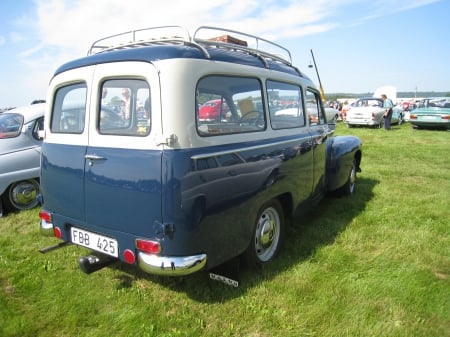 Car-Show, Falkoping,Sweden - sky, falkoping, sweden, car, volvo, grass, car-show