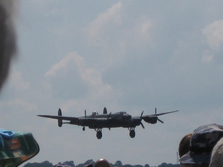 lancaster bomber - raf, lancaster, ww2, bomber