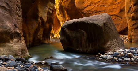 Creek at Zion National Park - water, mountains, stones, eocks, usa