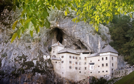 Luegg Castle - adelsberg, german, natural rock, castles, gothic, aquileia, luegg, architecture, medieval, knights