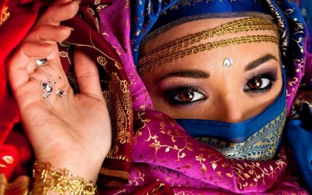 Beautiful eyes - eyes, veil, look, Indian