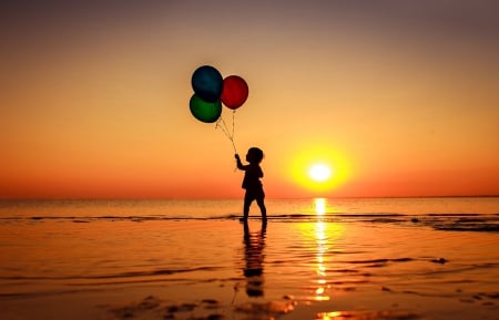 ♥ - clouds, childhood, splendor, sea, sunrise, ocean, sand, child, sunset, nature, balloons, sky