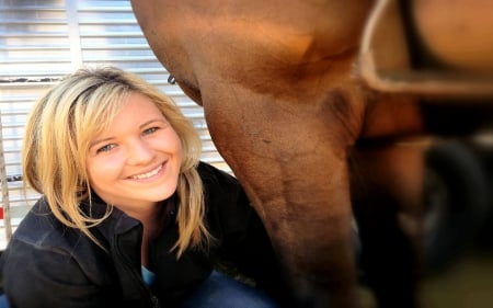 Oso Cowgirl - style, girls, horse, westerns, cute, women, cowgirls, horses, cowgirl, rodeo, fun, female