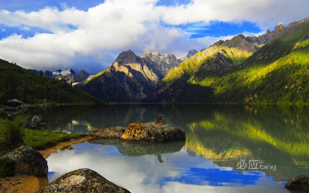 Beautiful Mountain Lake - Mountains, Scenic, Lakes, Nature