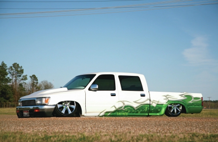 1992-Toyota-Pickup - Truck, White, Green, Lowered