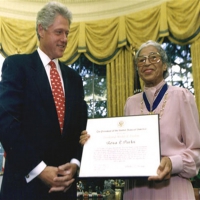 ROSA PARKS AND PRESIDENT BILL CLINTON