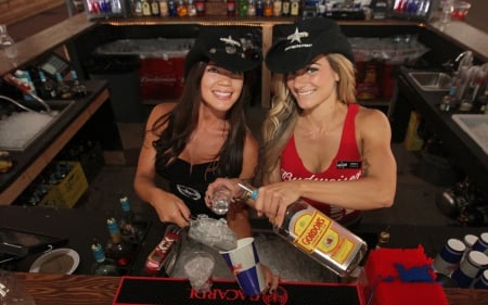 Cowgirl Bartenders - women, fun, drinks, female, hats, bartenders, girls, cowgirls, style, rodeo, westerns