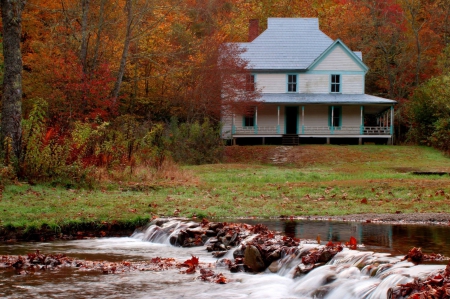 Caldwell House - Autumn, nature, Country, House