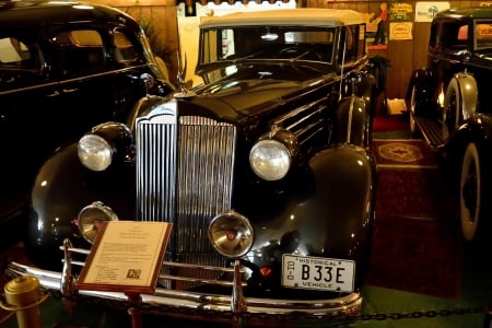 1937 Packard Sedan - old sedan, old packard, 1937 packard sedan, packard sedan