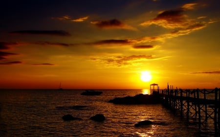 Golden Sunset - sunsets, nature, ocean, pier