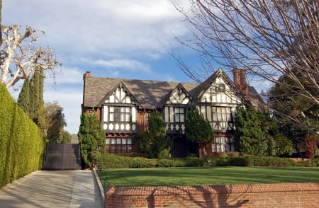 Beautiful House - house, trees, houses, architecture