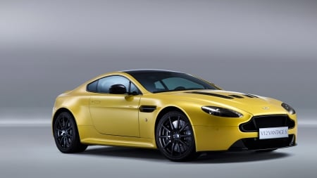 2014 Aston Martin V12 Vantage S - vehicles, cars, yellow car, front view, Aston Martin V12 Vantage S, Aston Martin