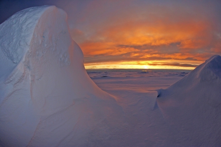 Ocean Sunset - ice, beauty, arctic ocean, ocean, landscape, sun, winter, sunset, nature, snow, icy